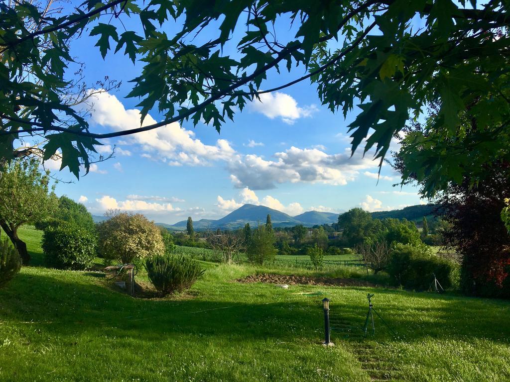 Agricola Caicucci Βίλα Montone  Εξωτερικό φωτογραφία